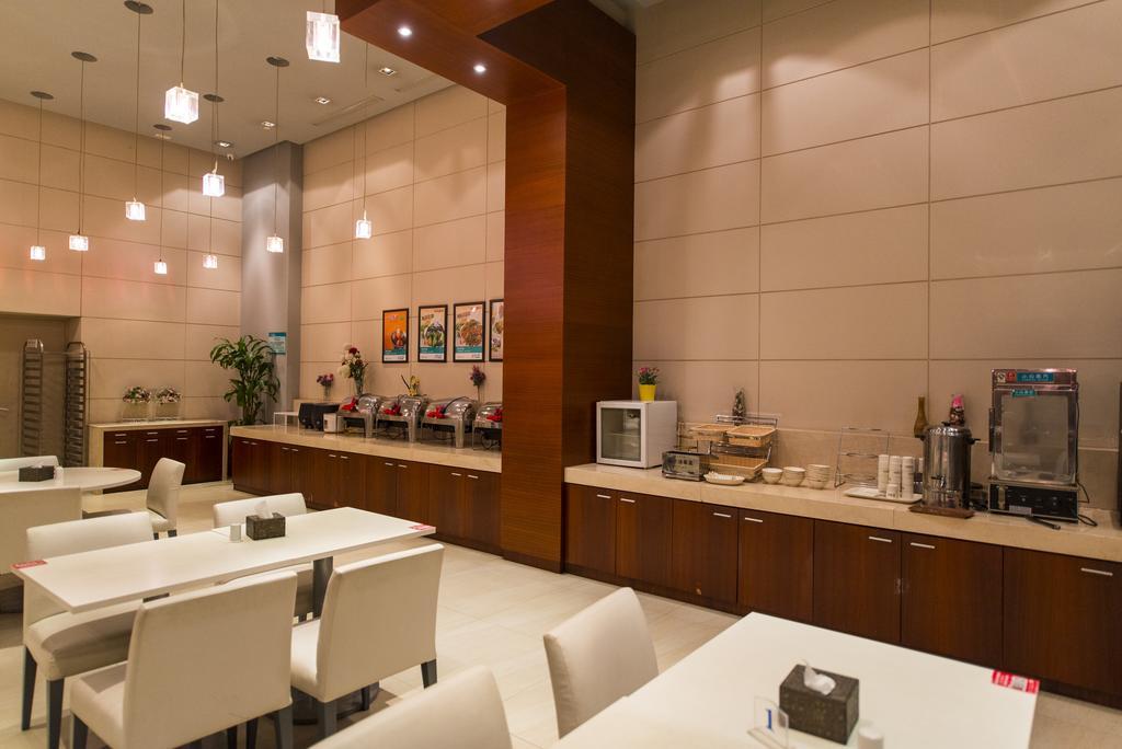 Jinjiang Inn - Shanghai Everbright Convention & Exhibition Center エクステリア 写真