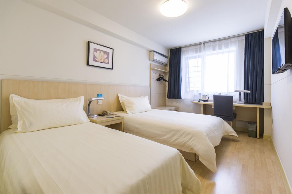 Jinjiang Inn - Shanghai Everbright Convention & Exhibition Center エクステリア 写真